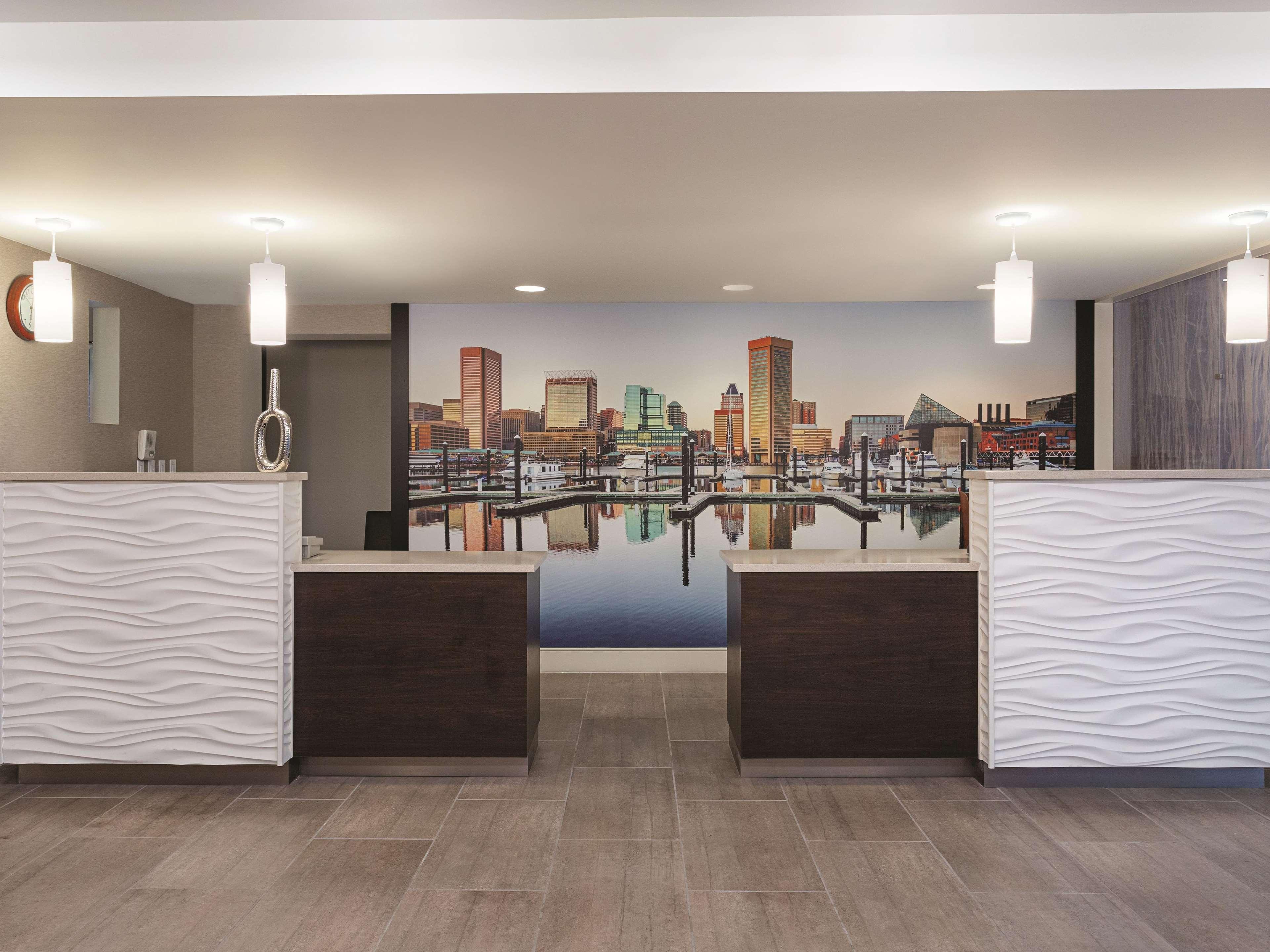 La Quinta By Wyndham Baltimore N / White Marsh Exteriör bild