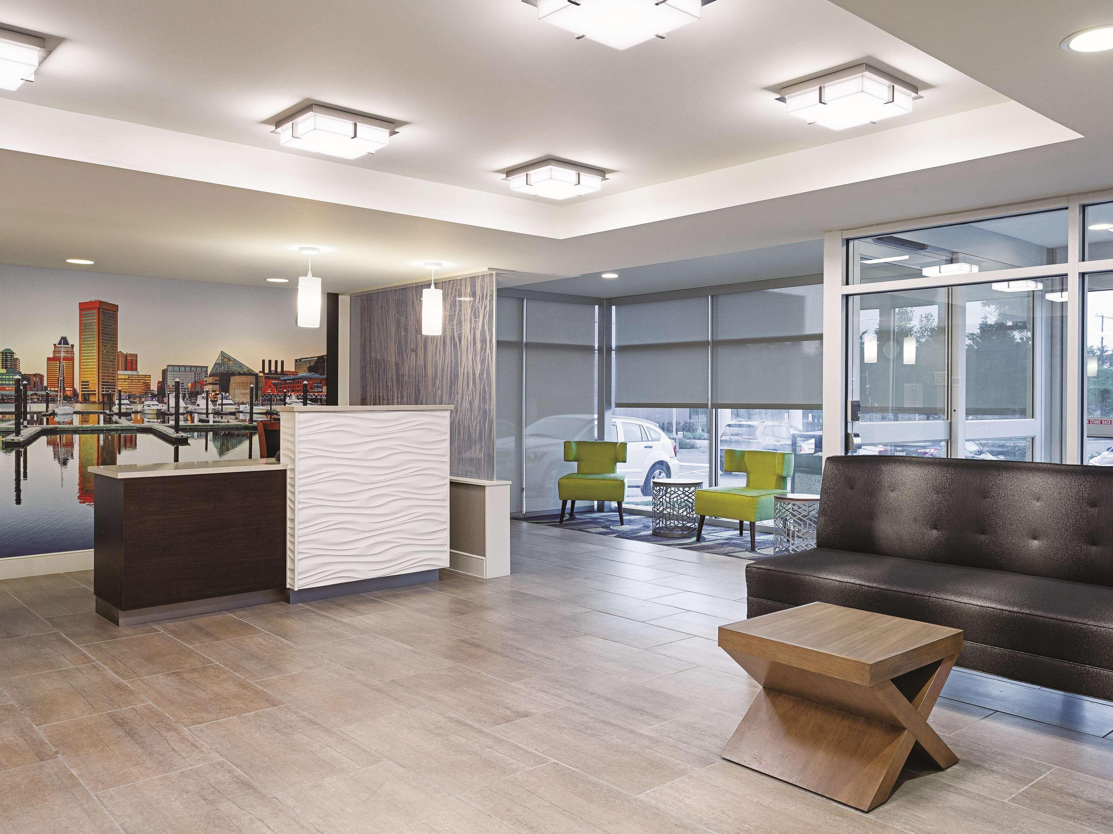 La Quinta By Wyndham Baltimore N / White Marsh Exteriör bild